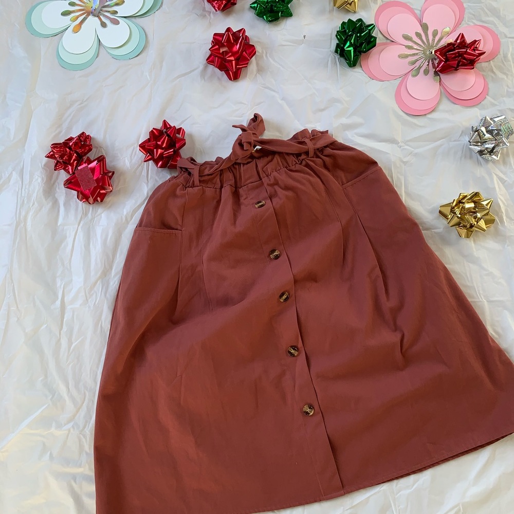 Skirt. New, never used